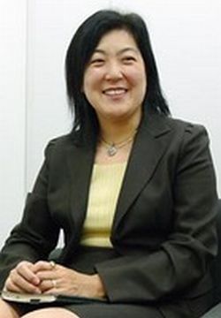 オムロンの女性初取締役になる西川久仁子氏の写真